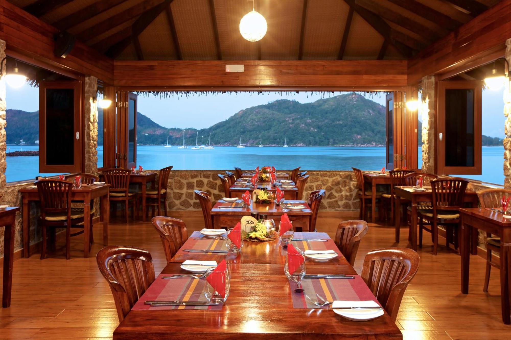 Colibri Hotel Baie Sainte Anne Exterior foto